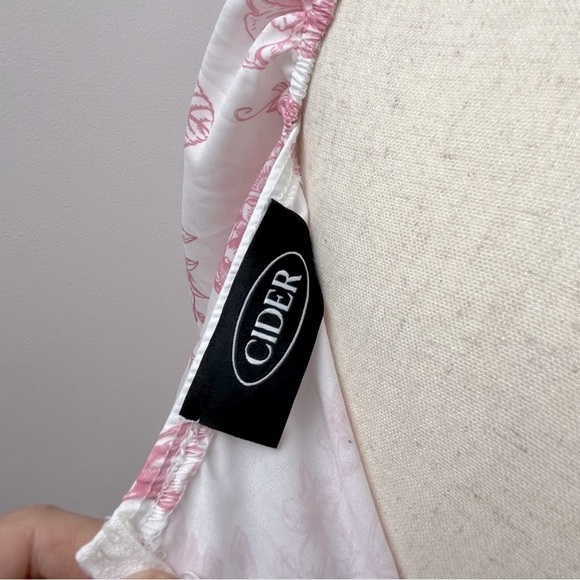 Cider Floral Crop Ribbed Long Puff Sleeve. Pink White. Size XS. #669 - Picture 5 of 6